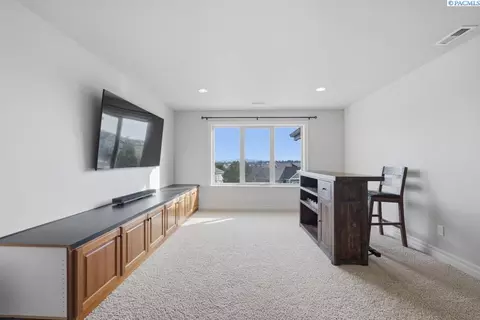 Other - 1815 SW Casey Ct, Pullman, WA 99163 photo 8 of 16