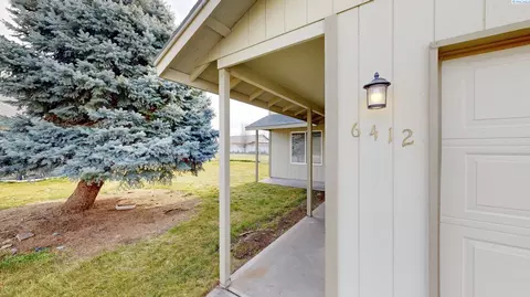 6412 Ruth Dr, Pasco, WA 99301 photo 2