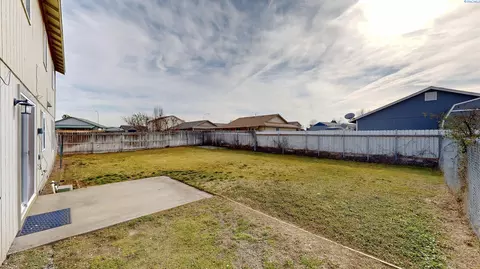 6412 Ruth Dr, Pasco, WA 99301 photo 24