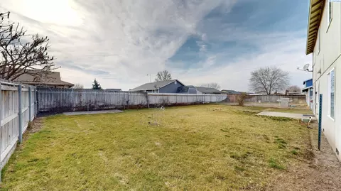 6412 Ruth Dr, Pasco, WA 99301 photo 27