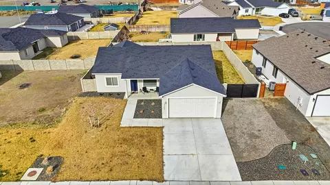 View/Area - 3203 E Helena St, Pasco, WA 99301 photo 1 of 5