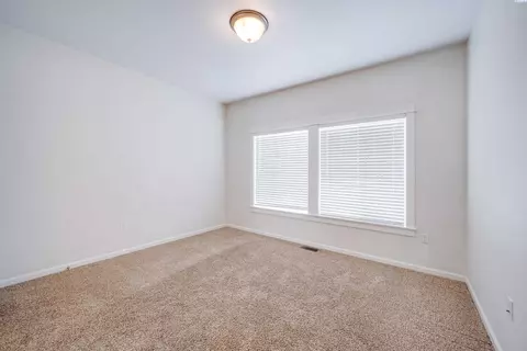 Bedroom - 135 Osprey Ln, Pullman, WA 99163 photo 9 of 11