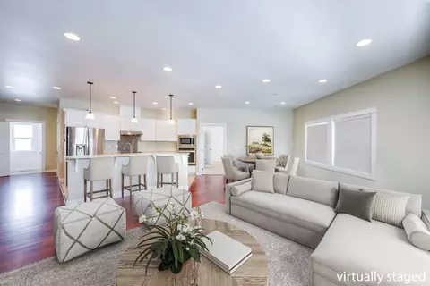 Living - 135 Osprey Ln, Pullman, WA 99163 photo 2 of 3
