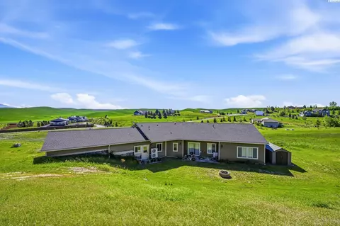 Exterior - 135 Osprey Ln, Pullman, WA 99163 photo 3 of 4