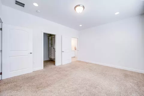Bedroom - 135 Osprey Ln, Pullman, WA 99163 photo 2 of 11