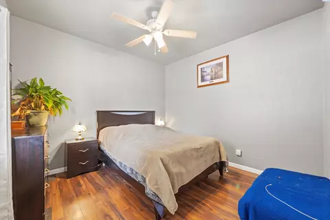Bedroom - 910 N 5th Ave, Pasco, WA 99301 photo 1 of 2