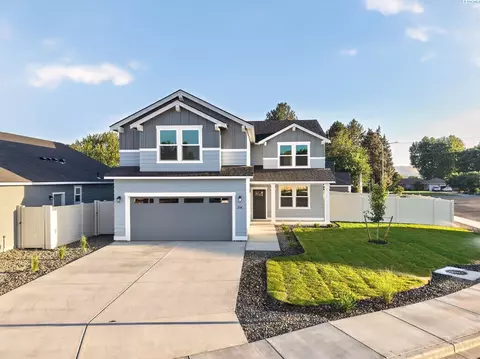 2714 Alvarado Ct, Pasco, WA 99301