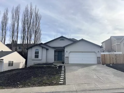 345 NW Parr Dr, Pullman, WA 99163