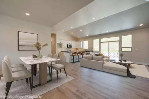 Dining - 610 SW Wallowa, Pullman, WA 99163 photo 1 of 1
