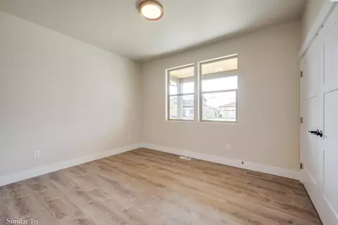 Bedroom - 610 SW Wallowa, Pullman, WA 99163 photo 5 of 5