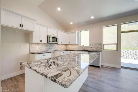 Kitchen - 610 SW Wallowa, Pullman, WA 99163 photo 1 of 4