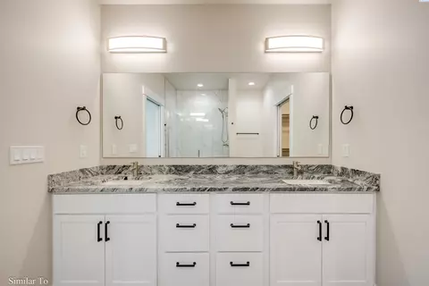 Bath - 610 SW Wallowa, Pullman, WA 99163 photo 2 of 3