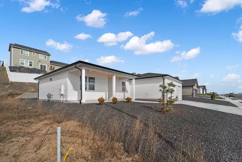 Exterior - 610 SW Wallowa, Pullman, WA 99163 photo 4 of 4