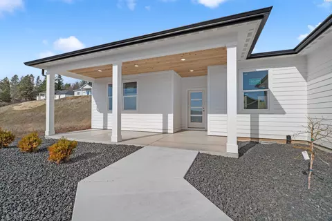 Exterior - 610 SW Wallowa, Pullman, WA 99163 photo 2 of 4