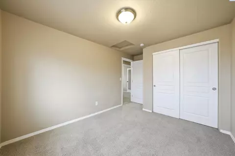 Bedroom - 6416 Three Rivers Dr, Pasco, WA 99301 photo 1 of 5