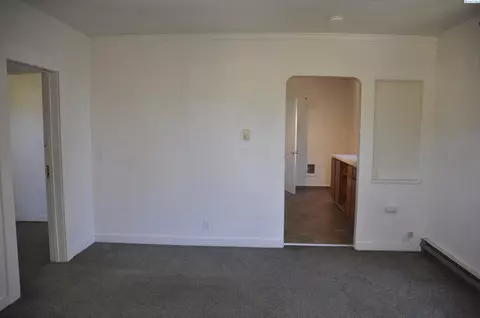 Living - 635 SE Holbrook Pl, Pullman, WA 99163 photo 1 of 1