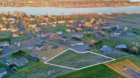 Nka, Pasco, WA 99301 photo 3