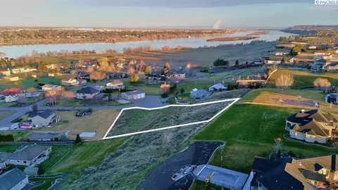 Nka, Pasco, WA 99301 photo 9