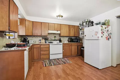 Kitchen - 292 NW Sunrise Dr, Pullman, WA 99163 photo 1 of 1