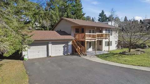 Exterior - 292 NW Sunrise Dr, Pullman, WA 99163 photo 2 of 3