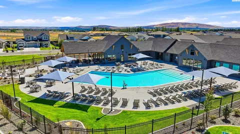 5705 Flathead Ave, Pasco, WA 99301