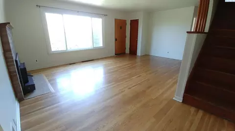 1225 NE Orchard Dr, Pullman, WA 99163 photo 3