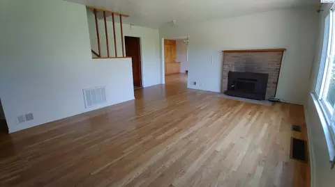 1225 NE Orchard Dr, Pullman, WA 99163 photo 2