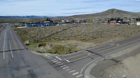 tbd Keene Rd, West Richland, WA 99353