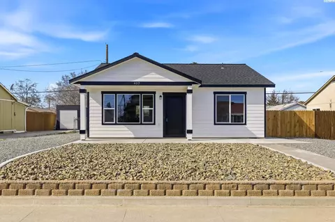 407 Rossell, Richland, WA 99352