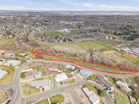 Nka W 27th Ave, Kennewick, WA 99336