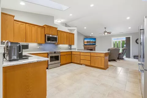 5313 W Wernett Rd, Pasco, WA 99301 photo 11