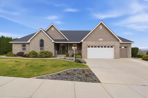 1214 Mustang Ct, Prosser, WA 99350