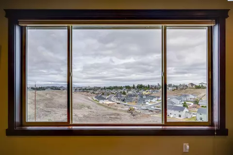 Other - 810 SW Windy Point Ct, Pullman, WA 99163 photo 3 of 10
