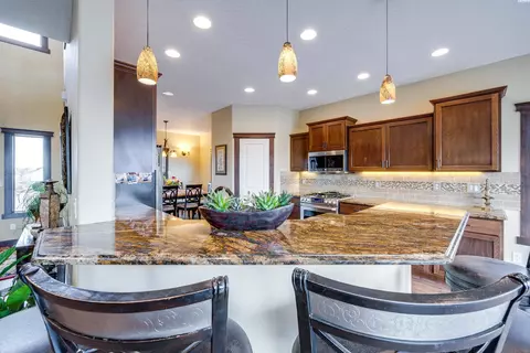 Kitchen - 810 SW Windy Point Ct, Pullman, WA 99163 photo 3 of 3