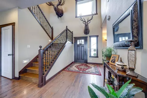 Entry Way - 810 SW Windy Point Ct, Pullman, WA 99163 photo 1 of 5