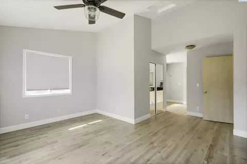 Bedroom - 11021 View Ln, Pasco, WA 99301 photo 1 of 4