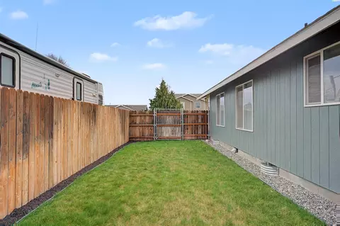 8007 Langara Dr, Pasco, WA 99301 photo 23