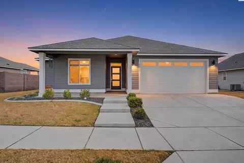 4827 Village View St, Richland, WA 99352