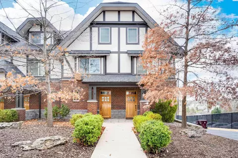 715 NE Oak Street Condo B, Pullman, WA 99163