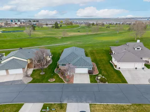 View/Area - 127 Willow Cir, Pasco, WA 99301 photo 2 of 2