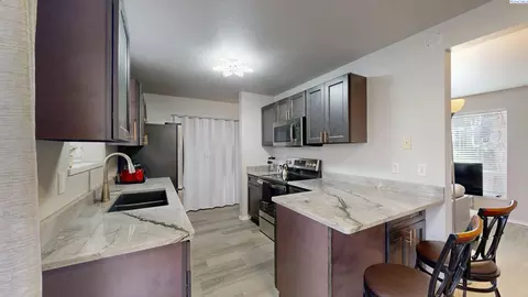 Kitchen - 1708 NW Lamont St, Pullman, WA 99163 photo 1 of 5