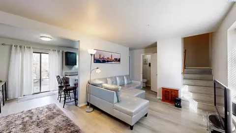 Living - 1708 NW Lamont St, Pullman, WA 99163 photo 1 of 3