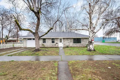 505 N 15th Ave, Pasco, WA 99301