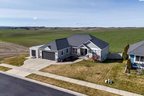 View/Area - 1215 Sunnyside Dr, Pullman, WA 99163 photo 2 of 6