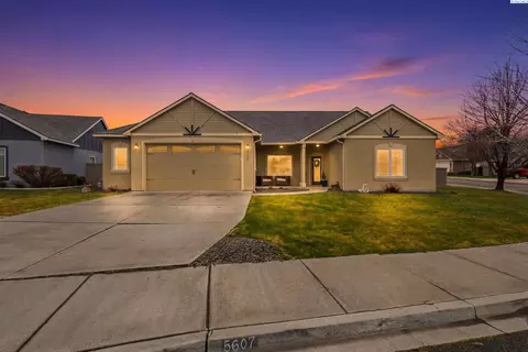 5607 W 16th Ave, Kennewick, WA 99338