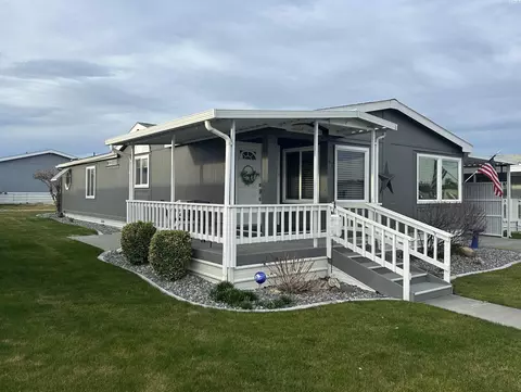 312 S Columbia Center Blvd #47, Kennewick, WA 99336