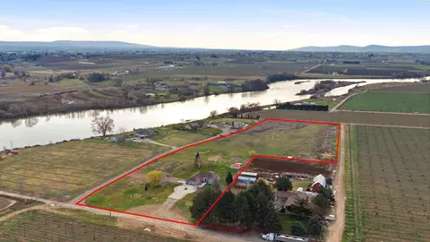 3988 Euclid Rd, Mabton, WA 98935