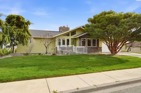 2623 S Kellogg St, Kennewick, WA 99338