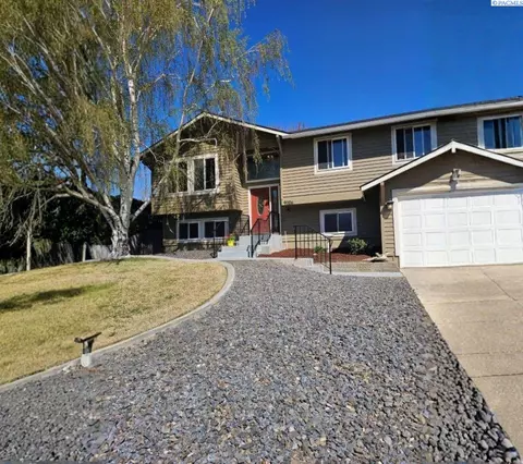 9006 W W Fls, Kennewick, WA 99336