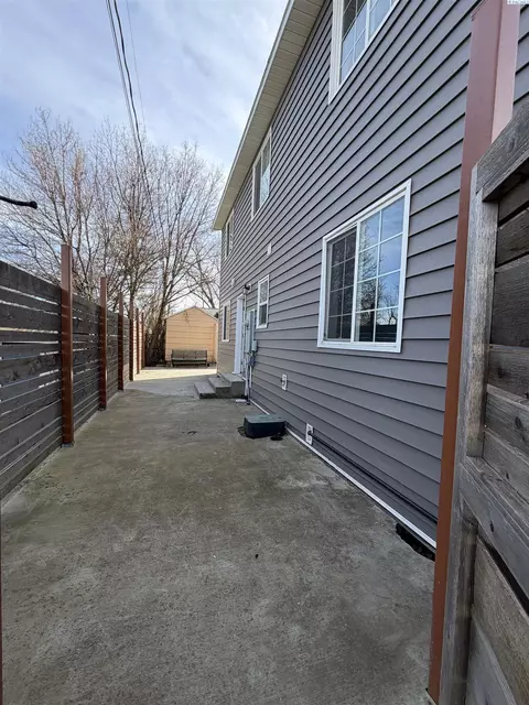 Exterior - 620 SE Mckenzie St, Pullman, WA 99163 photo 10 of 10
